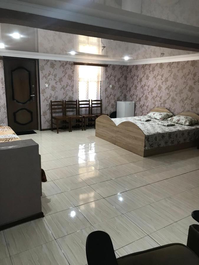 Гостевой Дом "Амза" Bed and Breakfast Tqvarcheli Esterno foto